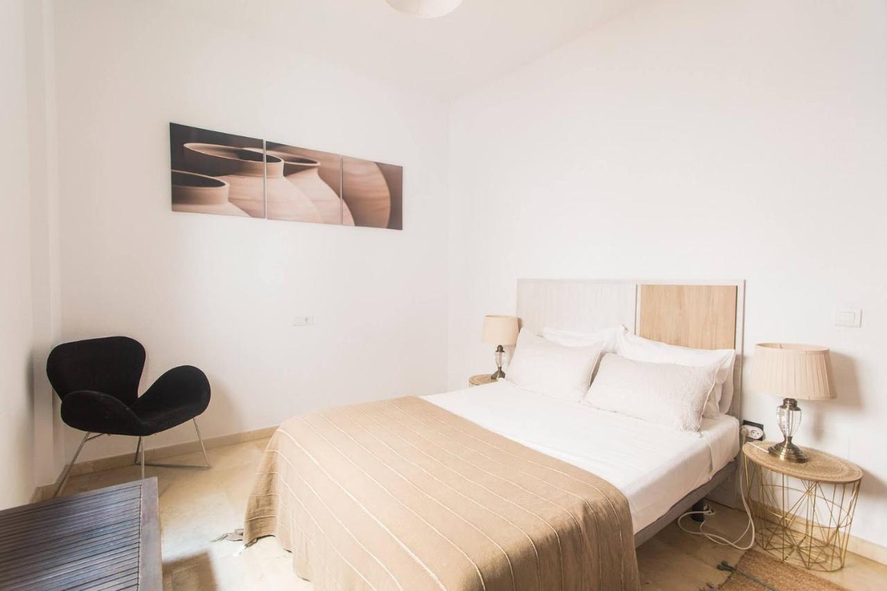 Compas Suites Málaga Exteriör bild